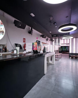 Venta LOCAL comercial para Hostelería y otros Usos en el Centro de Irún