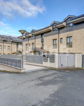 Impecable vivienda en Mendibil con Terraza y aparcamiento (Urbanización privada)