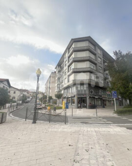 Actualiza vivienda con ascensor en Lapice, soleada