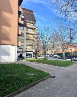 Venta local comercial en perfecto estado.- Arbes